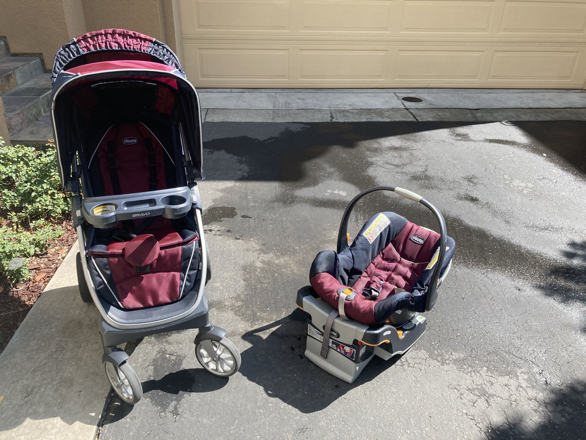 Chico stroller with infant car seat