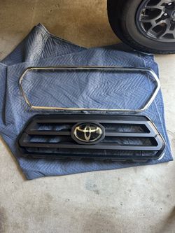 2021 Tacoma Stock Grill W/ Chrome Trim