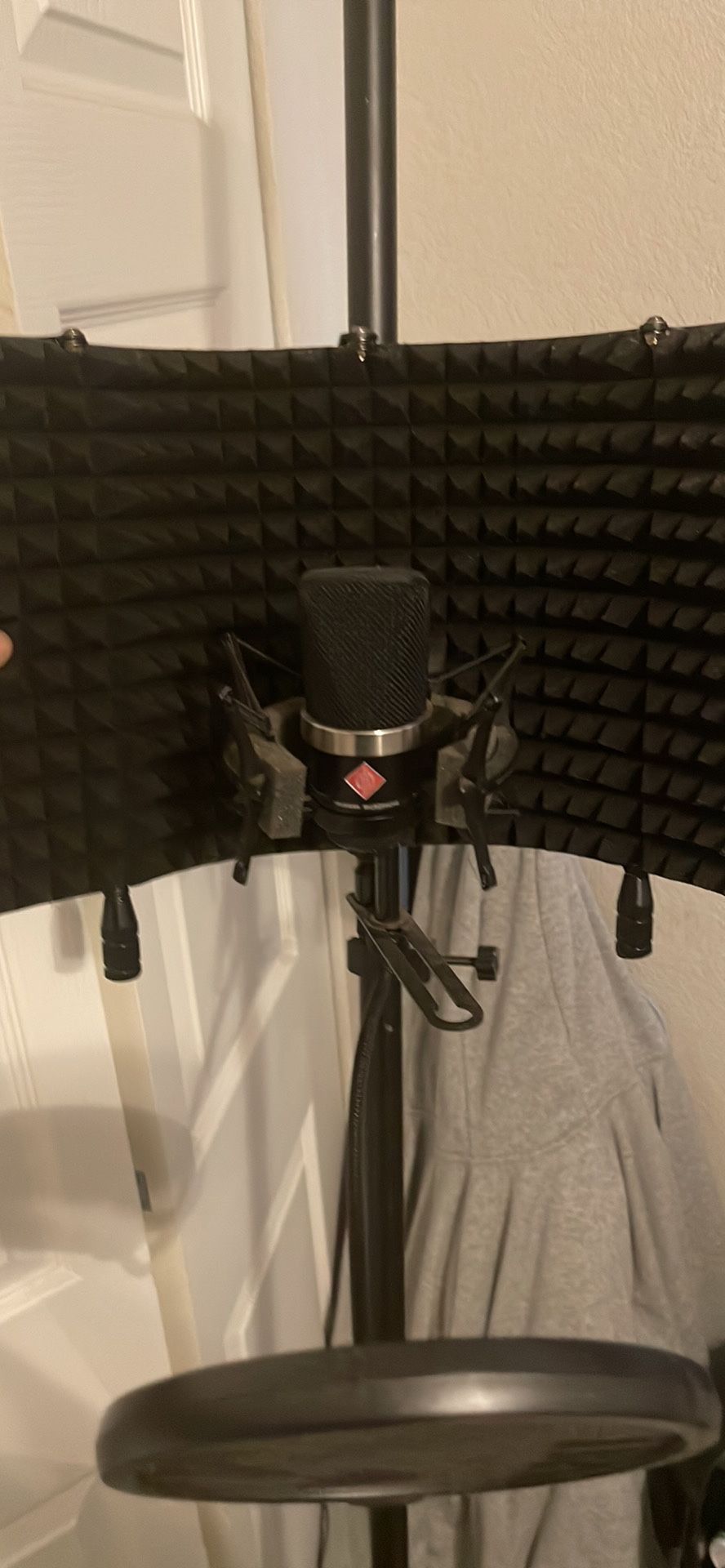 Black Nuemann Vocal Condenser Microphone TLM 102 MT With Microphone Isolation Shield Tripod Stand And Pop Filter