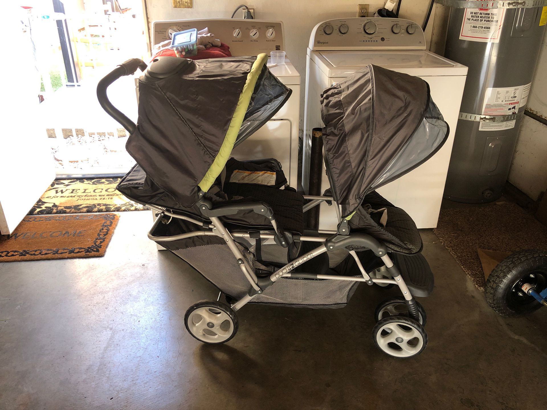 Graco Duo Glider double stroller