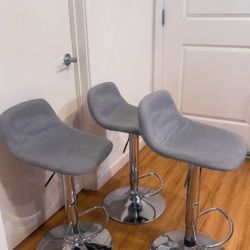 Used Modern Adjustable Bar Stools – Set of 3 (Living Spaces)