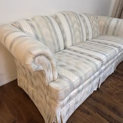 Broyhill Couch 3 Seat 