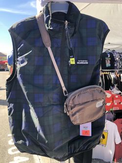 Mens Huf reversible vest size medium new