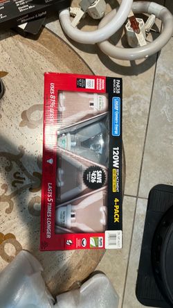 4 pack- 120W Replacement uses only 23 watts, 3 loose of the same 23 watts and  3 pieces of 65W uses only 15 watts