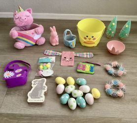 Easter Decor Lot Bundle Baskets Eggs Peeps Unicorn Bunny Holiday Decorations 