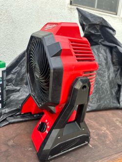 M18 18-Volt Lithium-Ion Cordless Jobsite Fan