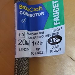 Compression 3/8 in x 1/2 in. FIP x 20 in. Braided Polymer Faucet Supply Line
2.0k
