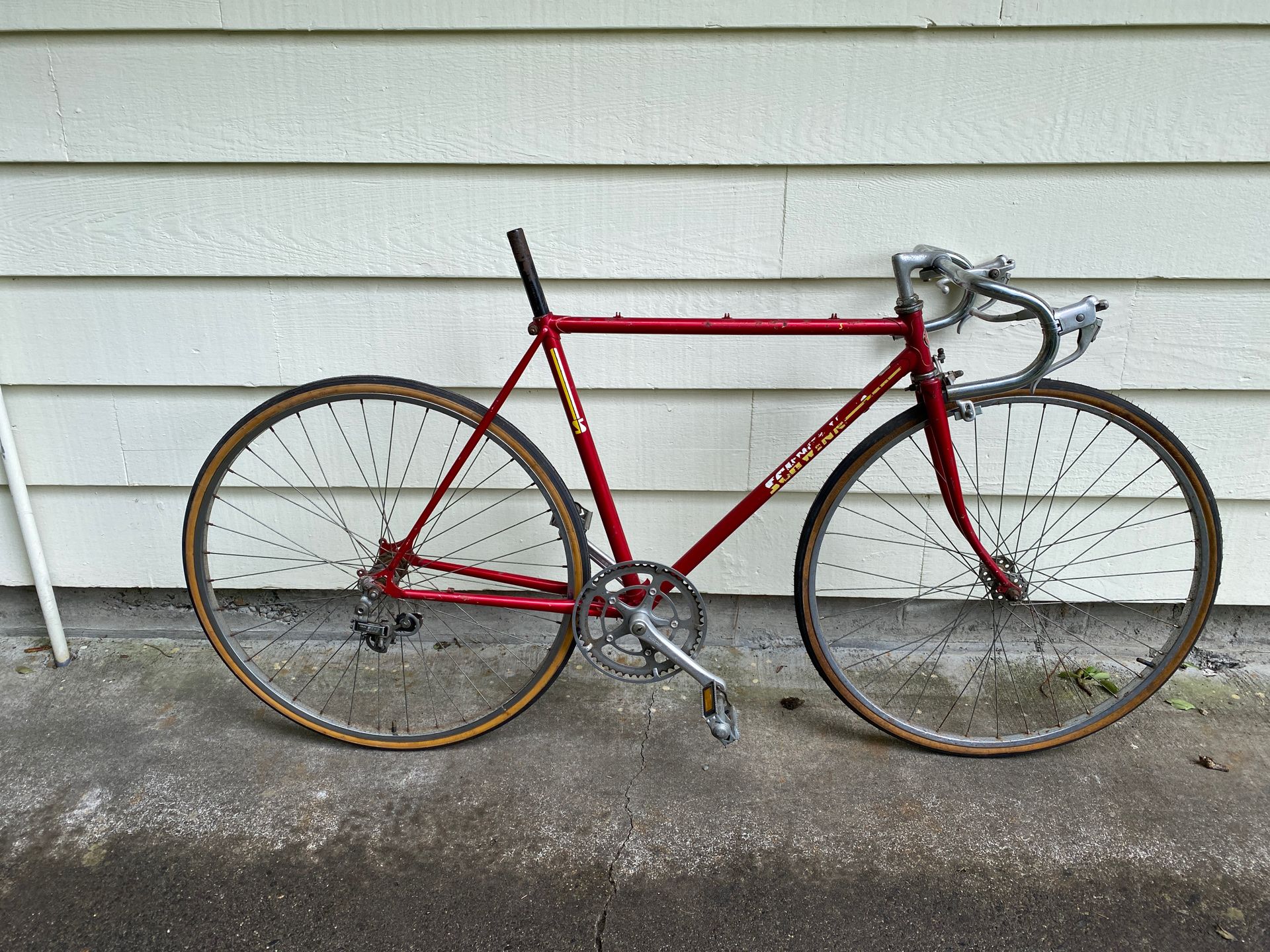 Vintage Schwinn road bike