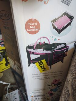 Minnie Mouse Playpen