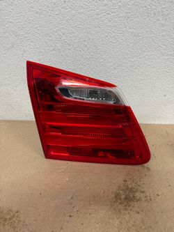 2013-2016 MERCEDES GL-CLASS TAIL LIGHT RIGHT SIDE