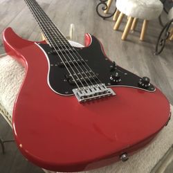 Yamaha electric guitar