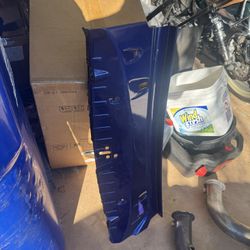 BMW F12/F13 Trunk Latch Cover