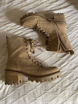 Suede Tan Boots (9) Worn Once 