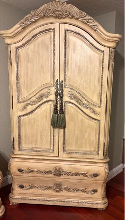 Armoire Storage Cabinet El Dorado