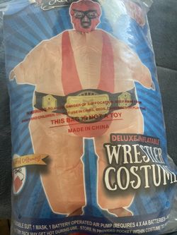Costume