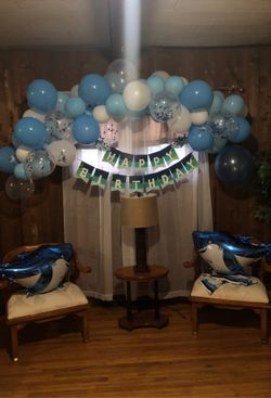 Globos de tiburón listos para poner