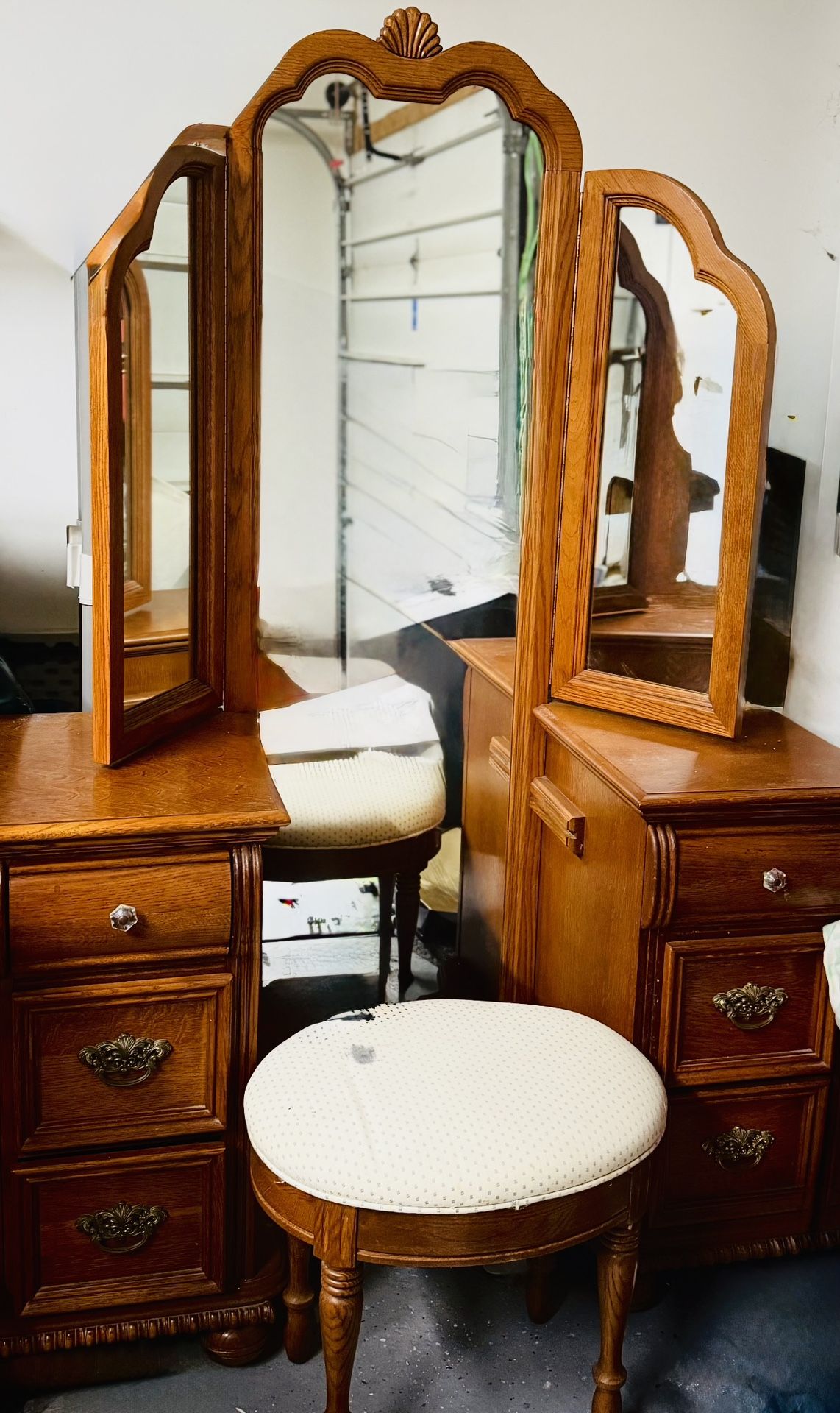 Vintage Vanity Set