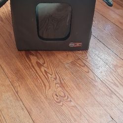 Cat/dog House