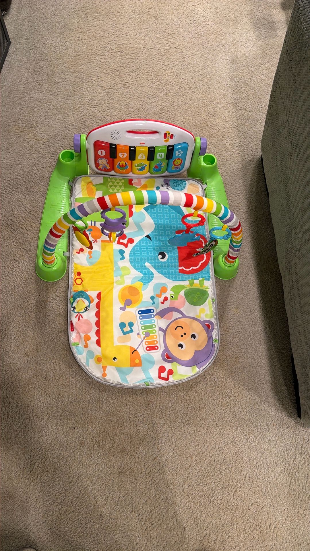 Fisher-Price Deluxe Kick & Play Piano Gym