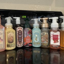 8 Bath And Body Works Hand Soaps 