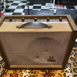 Silvertone Guitar Amplifier 