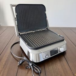 Cuisinart Nonstick Electric Griddle / 5-in-1 cooking options / Panini, Burgers, Pancakes & More