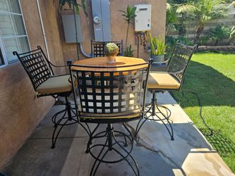 Patio Bar Table and 4 swivel chairs set/Dining table and 4 Barstools outdoor Furniture/Cash Only