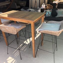 Patio High Bar Set
