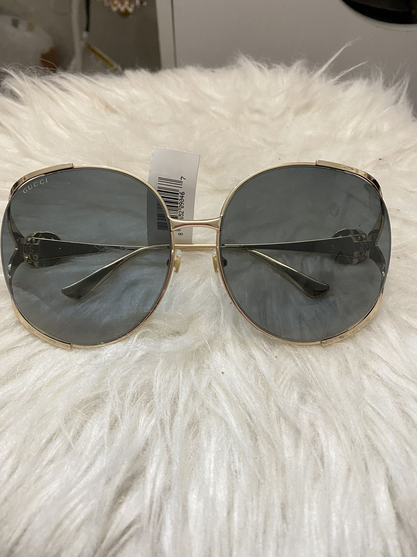 Authentic Gucci Sunglasses NWT display picture 1