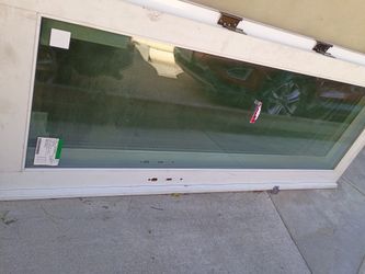 Sierra Pacific Tempered Glass Doors