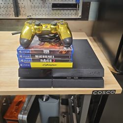 Ps4 With Games 