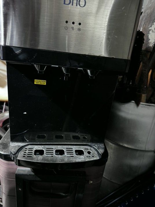 Water Despenser