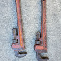 2 Rigid 18" Pipe Wrenches 