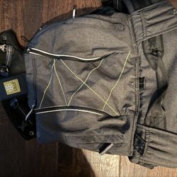 Lillebaby Complete All Seasons Baby Carrier Like New Never Used