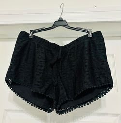 Derek Heart Black Lace  Pull-On Elastic Waist Shorts Size L