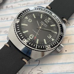 1960’s Rare Swiss Gruen Diving Watch New Old Stock Big Case Beautiful Dial Great Classic 60’s Diver!