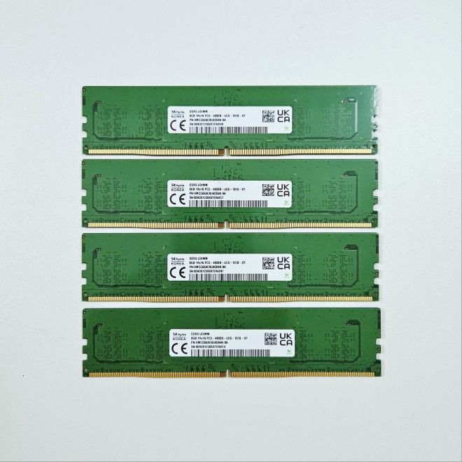 SK HYNIX 32GB DDR5 (4 x 8GB) Desktop RAM Memory, Pc5 38400, 4800 MHz, Non ECC, Tested!