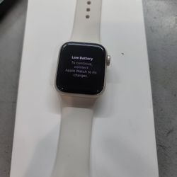 Apple Watch SE 2nd Gen, 40mm, Wife And Cellular 