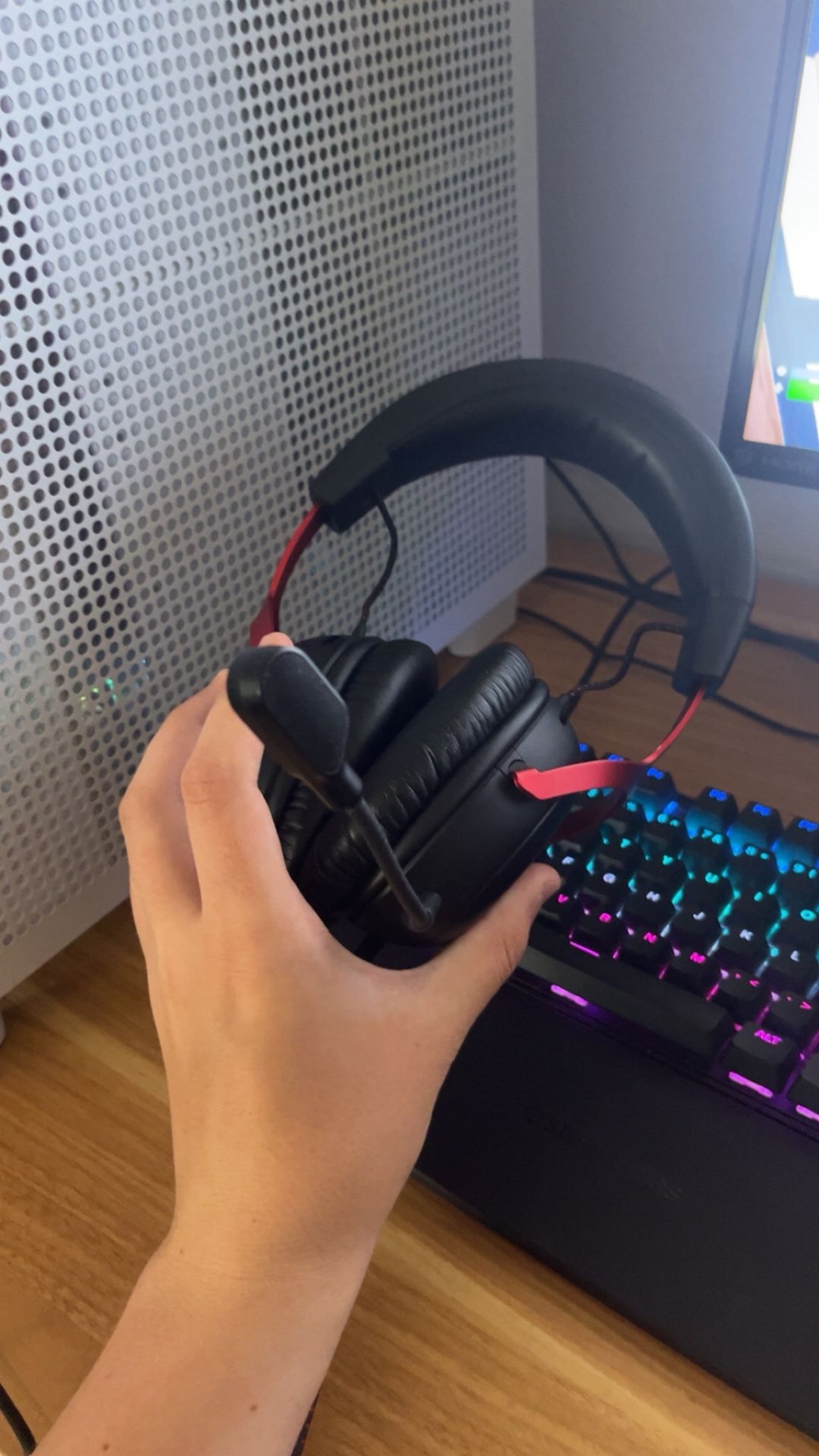 Hyper X cloud three