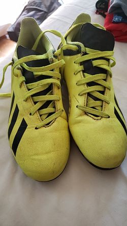 Adidas soccer cleats , size 2 , boys