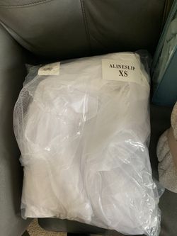 Wedding dress slip