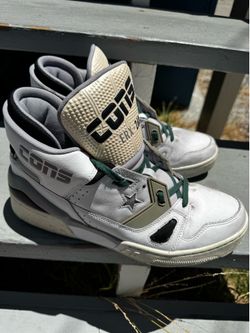Converse Shoes 9.5