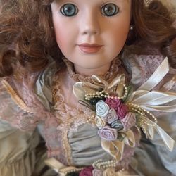Dolls collectibles porcelain