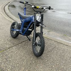 black tuttio soliel 01