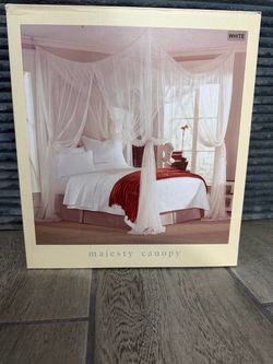 Majesty Canopy White Bed Canopy