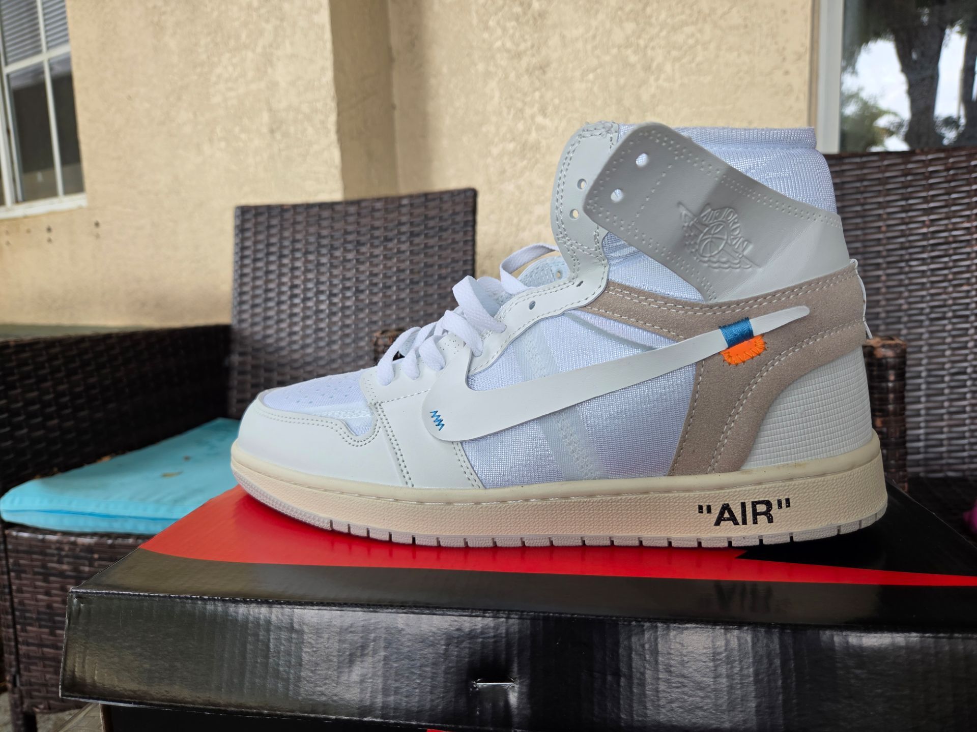 Sneakers size from 7 to 12