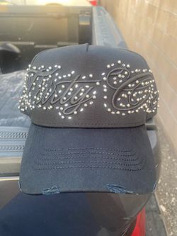 31 hat with the set