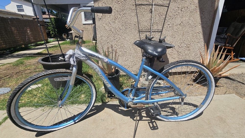 West Coast Magna Beach Cruiser Bicycle Baby Blue