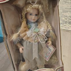 Doll's Girls Beautiful 