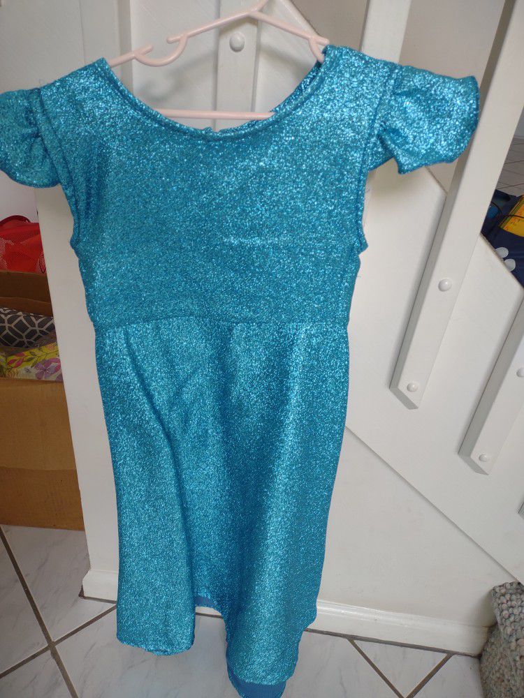 Elsa Dress Size 5-6 New